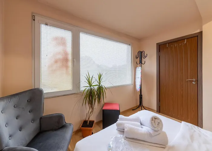 Daire Budget Flat Near Market & Bus Station Varna