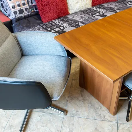 Budget Flat Near Market & Bus Station Lägenhet Varna
